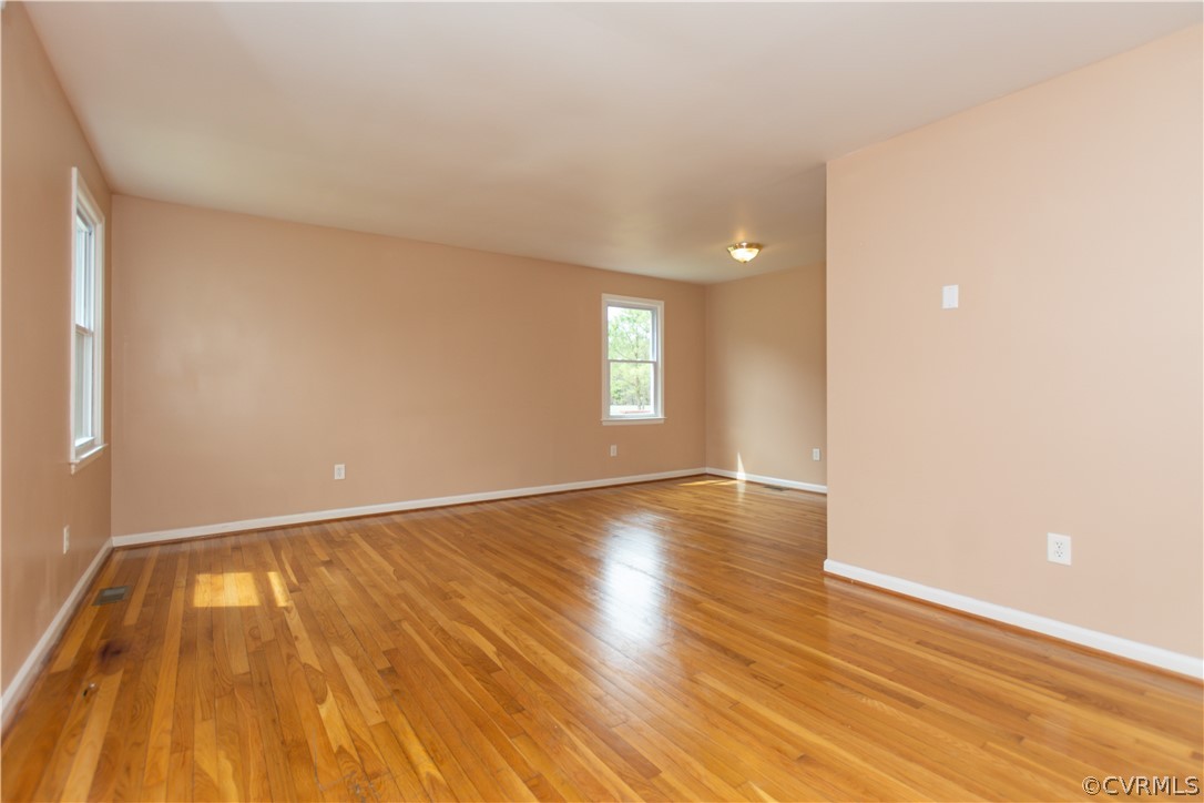 11100 Hitchcock Road Disputanta, VA 23842 - Photo 12 of 34 Gallery Image 12