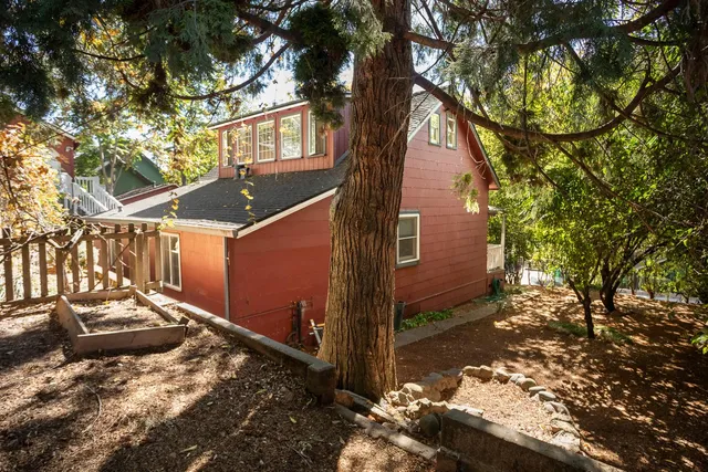 a house view with a outdoor space