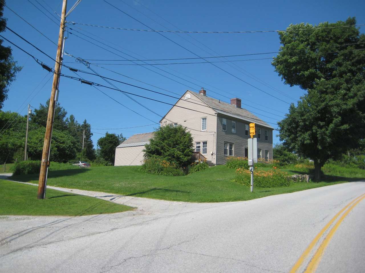 1400 Post Road Rutland Town, VT 05701 - Photo 1 of 27