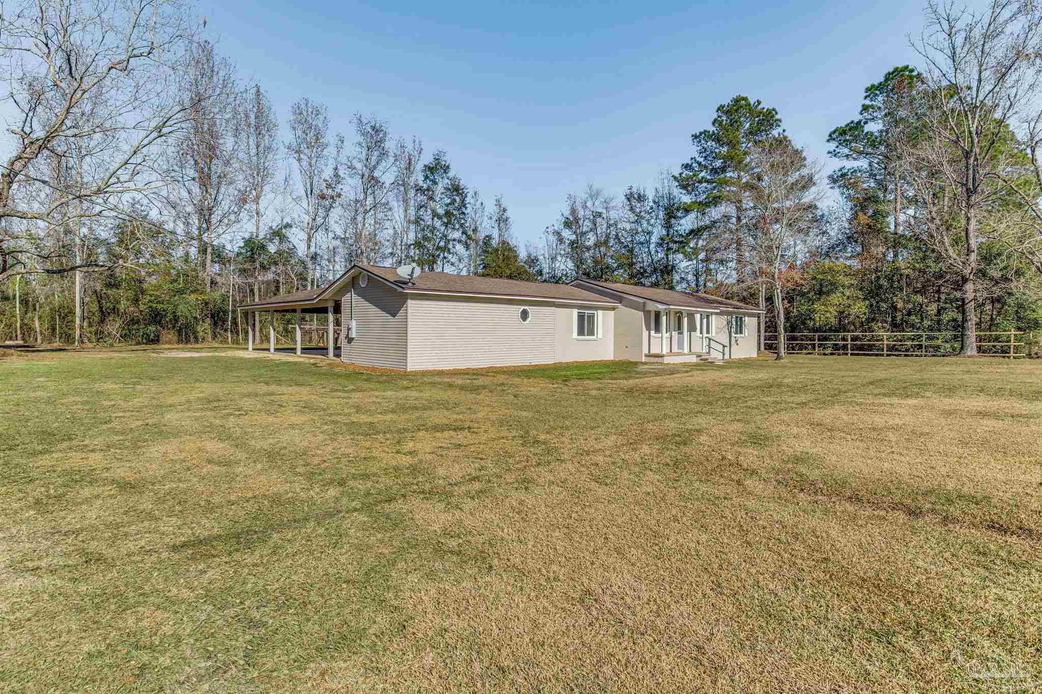 6750 Camp Henderson Road Jay, FL 32565 - Photo 3 of 72