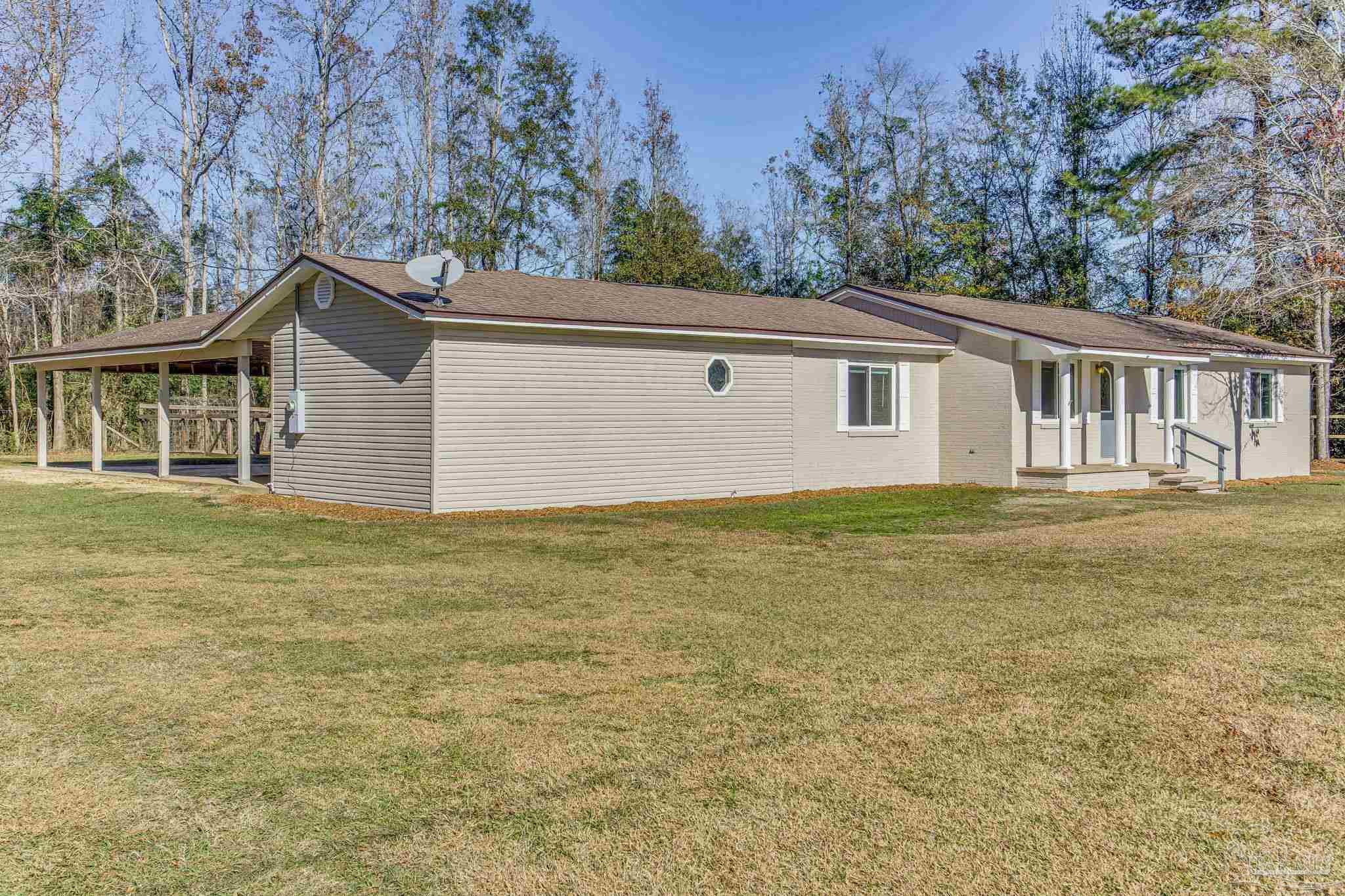 6750 Camp Henderson Road Jay, FL 32565 - Photo 4 of 72