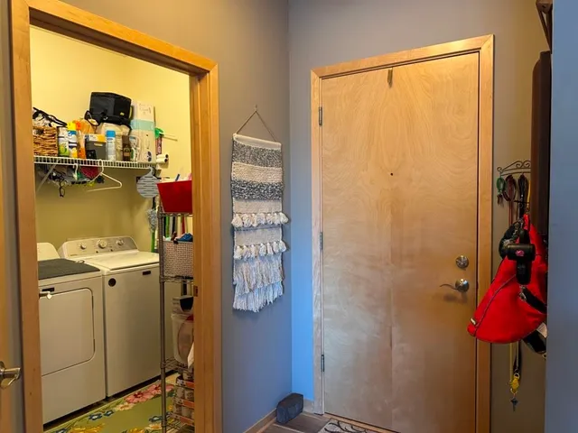 $242,500 | 111 West Fulton Street, Unit 212, Edgerton, WI 53534