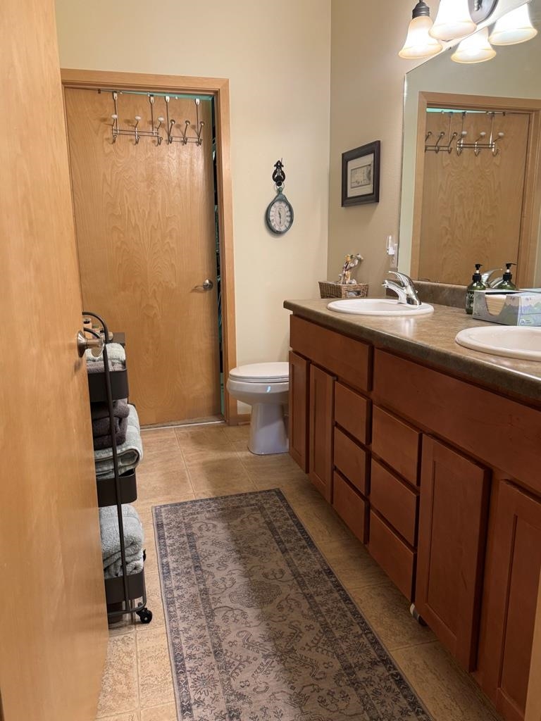 111 West Fulton Street, Unit 212 Edgerton, WI 53534 - Photo 17 of 20