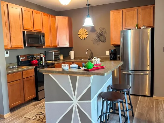 $242,500 | 111 West Fulton Street, Unit 212, Edgerton, WI 53534