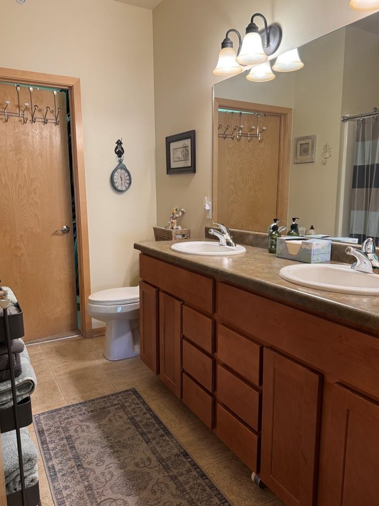 111 West Fulton Street, Unit 212 Edgerton, WI 53534 - Photo 7 of 20