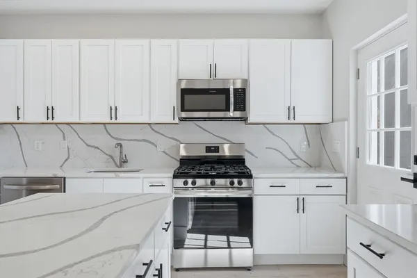 $3,500 | 1205 Hillside Place, Unit 1, North Bergen, NJ 07047
