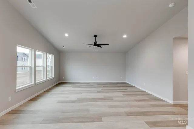 $469,990 | 10485 West Tinder Street, Star, ID 83669