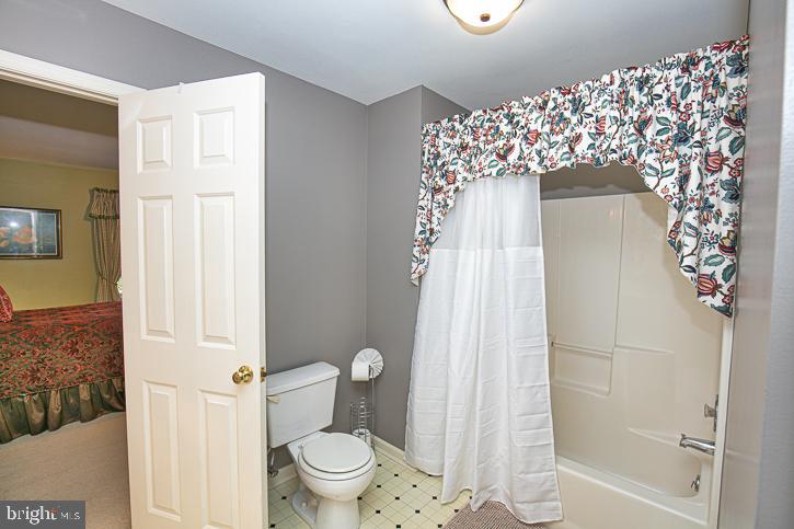 3589 Union Church Road Salisbury, MD 21804 - Photo 47 of 84 a bathroom with a toilet and shower