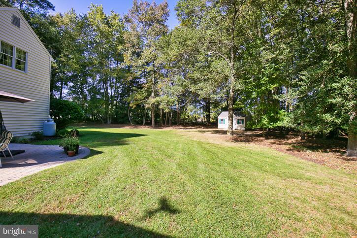 3589 Union Church Road Salisbury, MD 21804 - Photo 76 of 84 a house with swimming pool in front of it