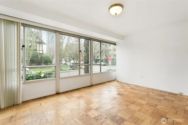 $450,000 | 1221 Minor Avenue, Unit 109, Seattle, WA 98101