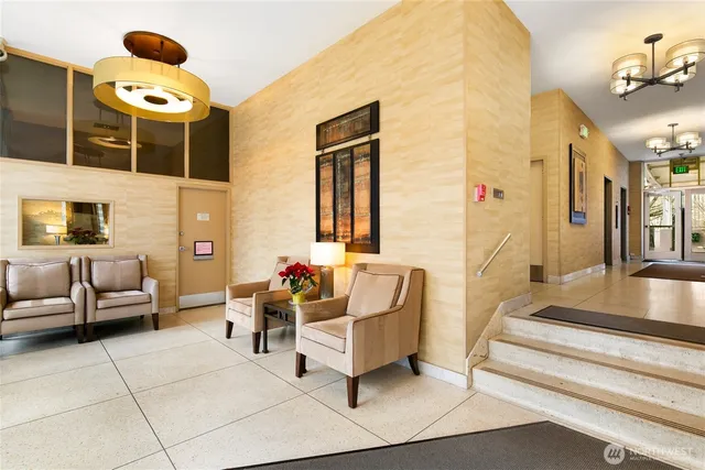 $450,000 | 1221 Minor Avenue, Unit 109, Seattle, WA 98101