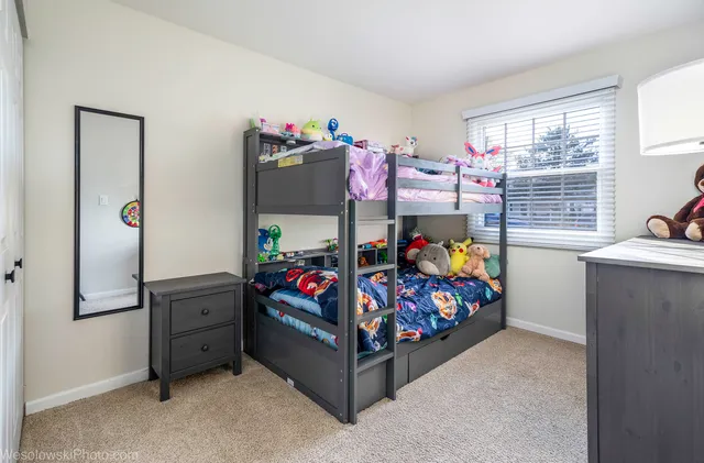 $233,000 | 145 Ann Court, Unit A, Bartlett, IL 60103