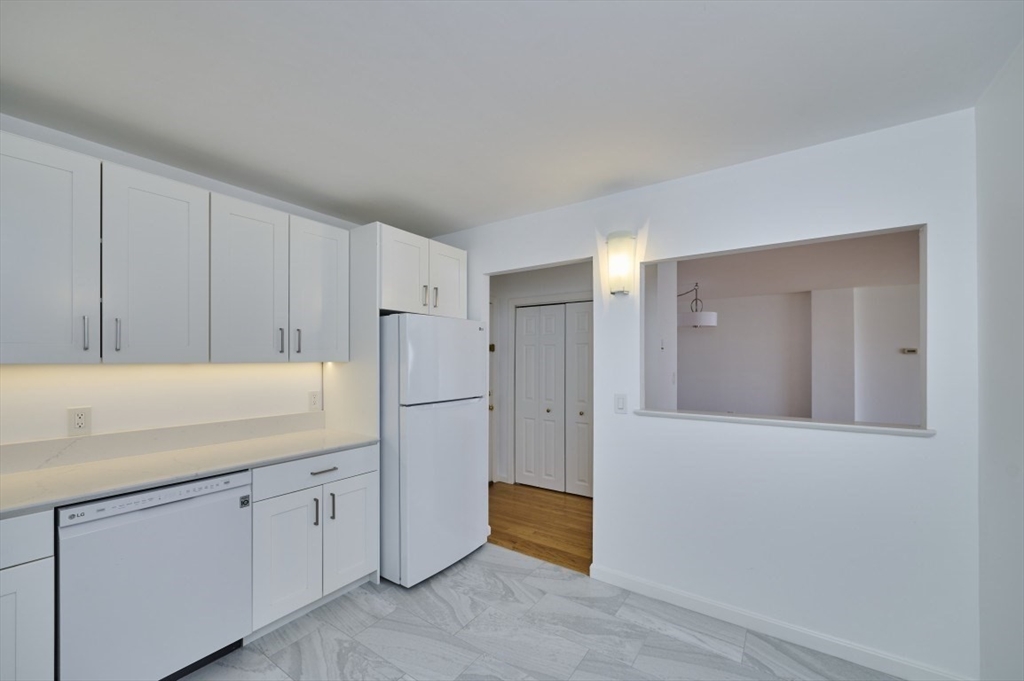 151 Coolidge Avenue, Unit 404 Watertown, MA 02472 - Photo 13 of 26