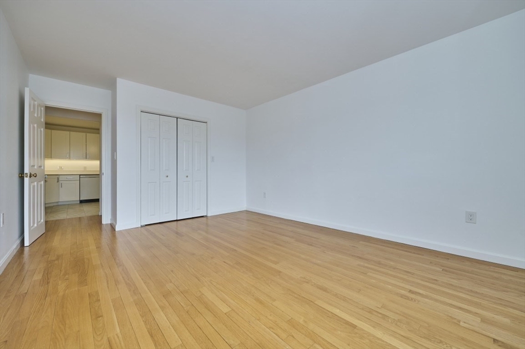 151 Coolidge Avenue, Unit 404 Watertown, MA 02472 - Photo 15 of 26