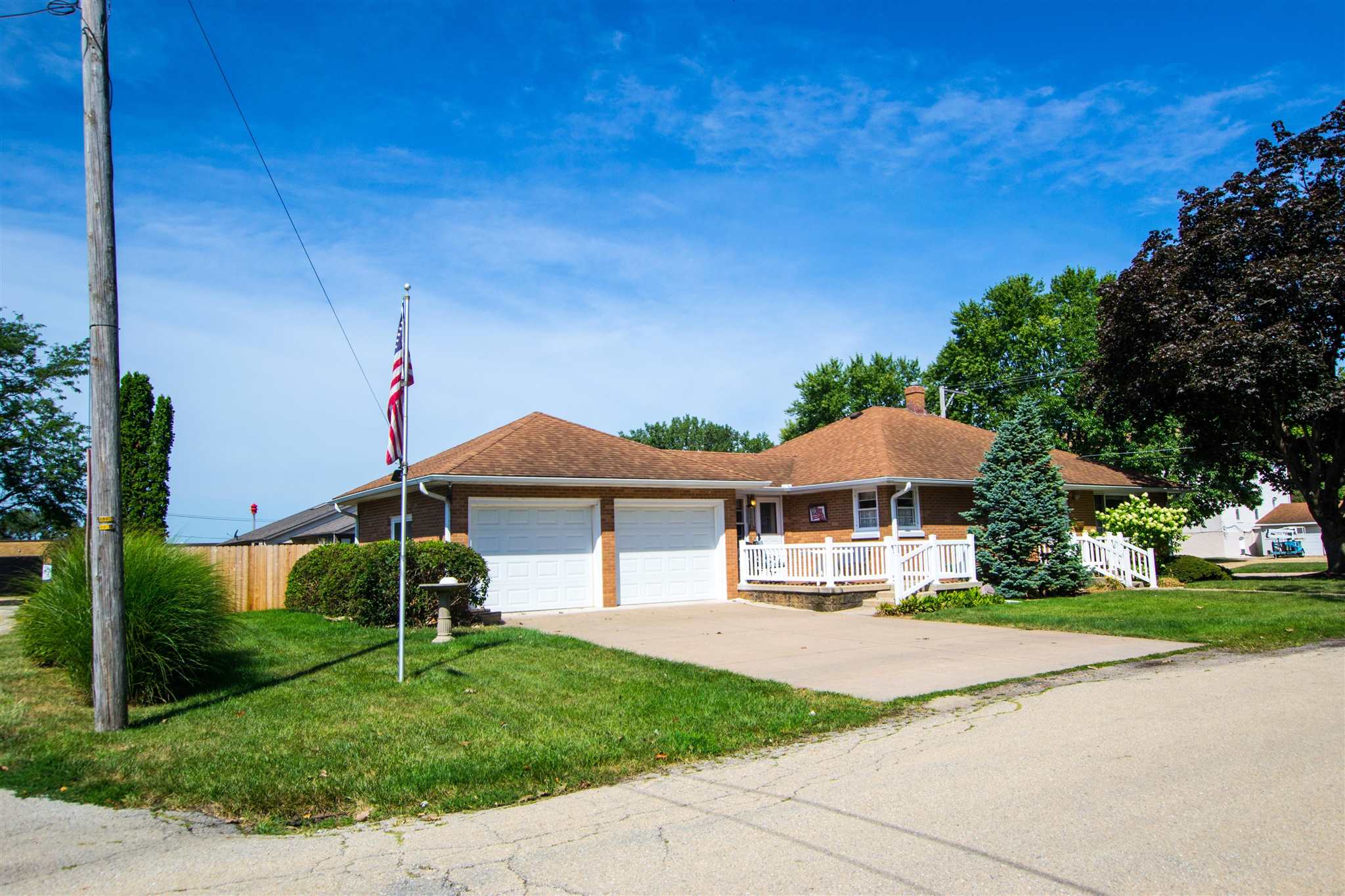 900 5th Street Fulton, IL 61252 - Photo 3 of 36 Gallery Image 3