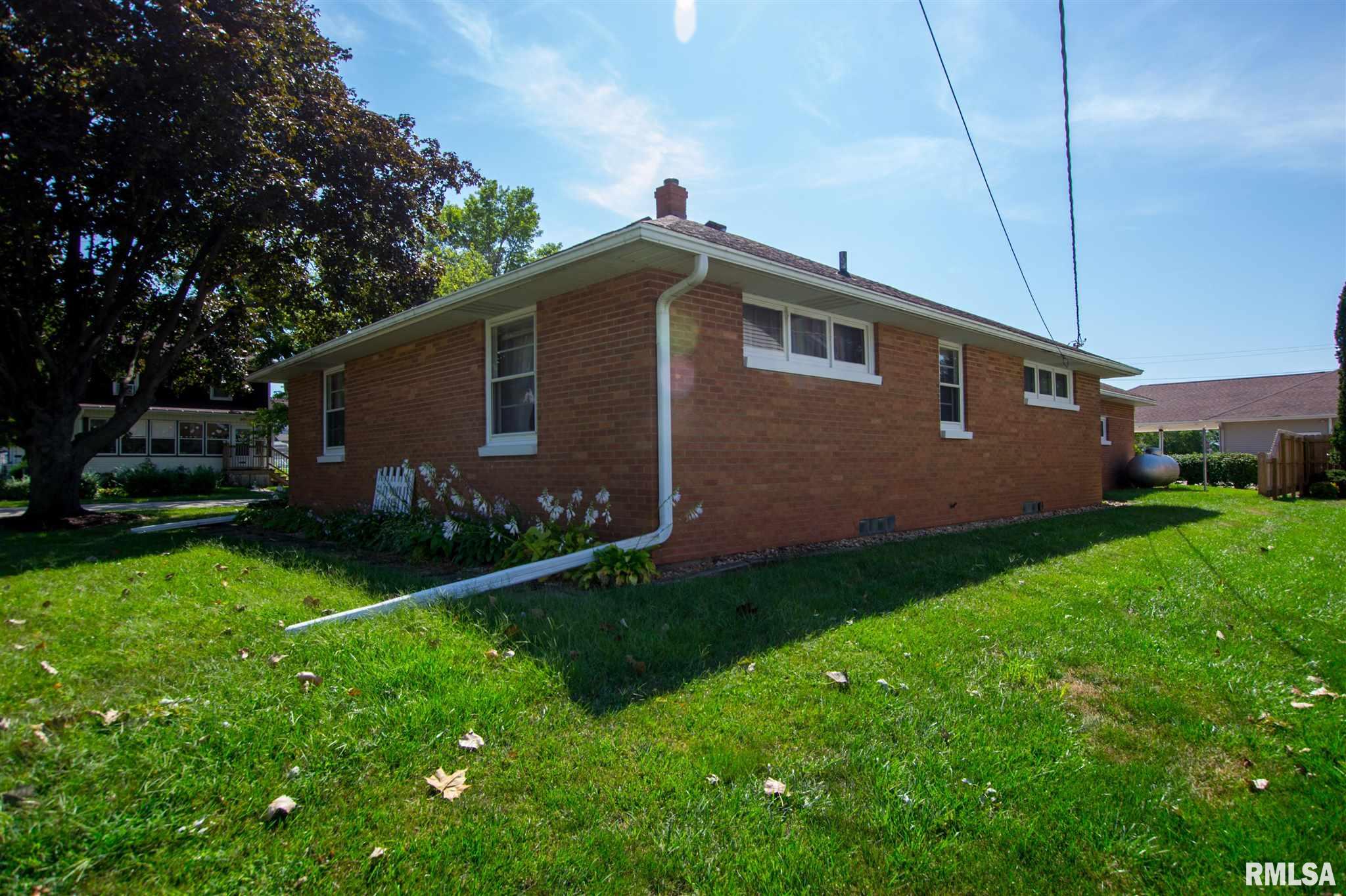 900 5th Street Fulton, IL 61252 - Photo 9 of 36 Gallery Image 9