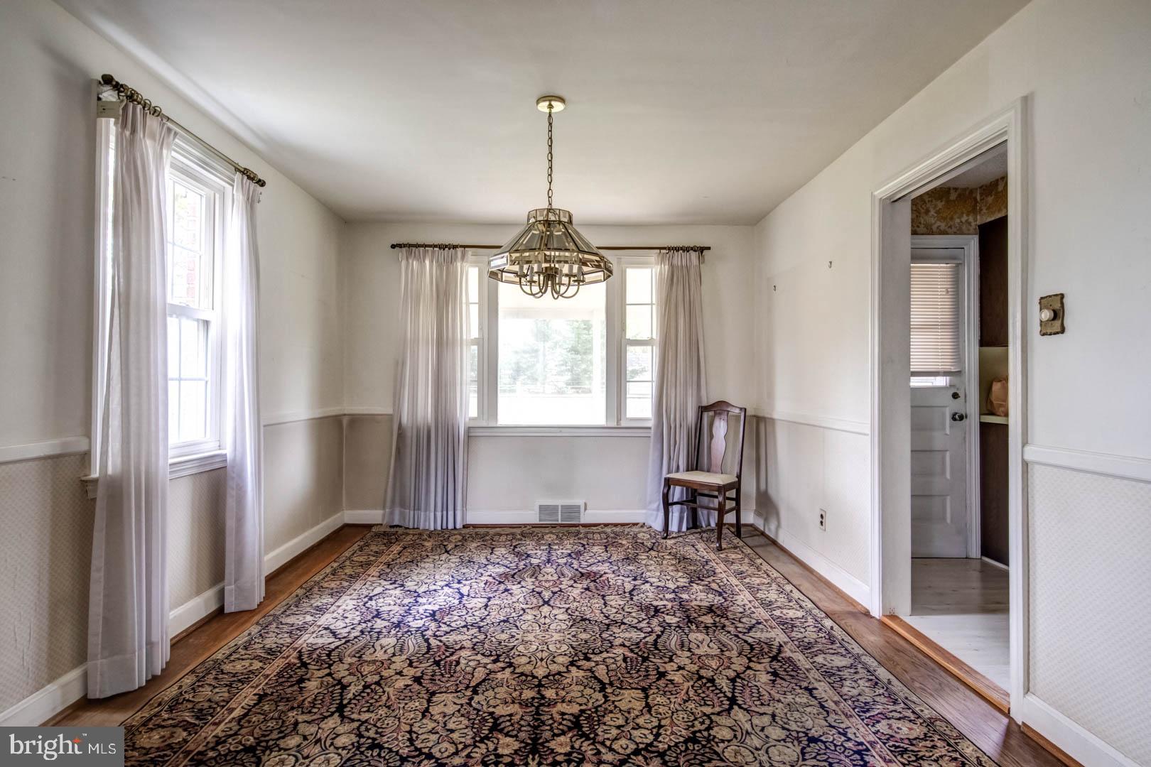 134 Barrie Road Ardmore, PA 19003 - Photo 8 of 24 Gallery Image 8