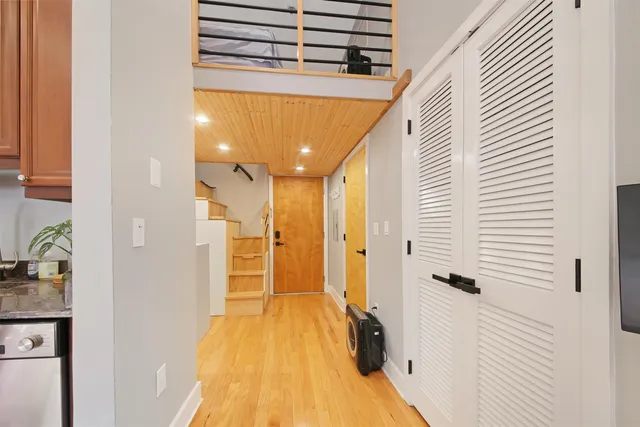 $3,200 | 61 Grand Street, Unit 1E, Jersey City, NJ 07302