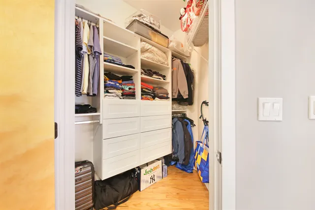 $3,200 | 61 Grand Street, Unit 1E, Jersey City, NJ 07302