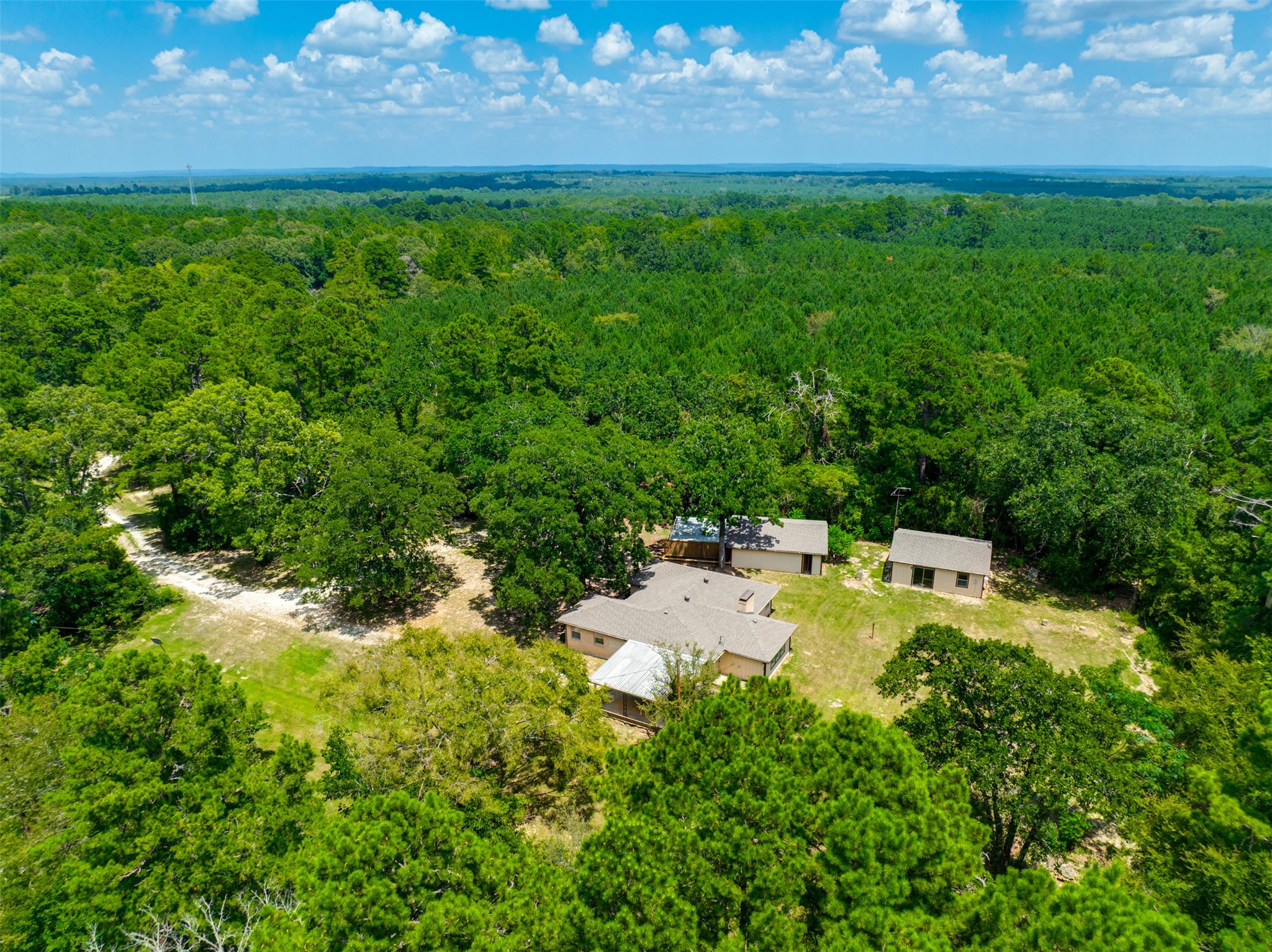 302 An County Road 3914 Palestine, TX 75801 - Photo 41 of 44 a view of a yard with swimming pool