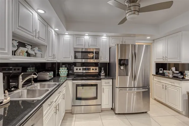 $999,999 | 3900 Galt Ocean Drive, Unit 712, Fort Lauderdale, FL 33308