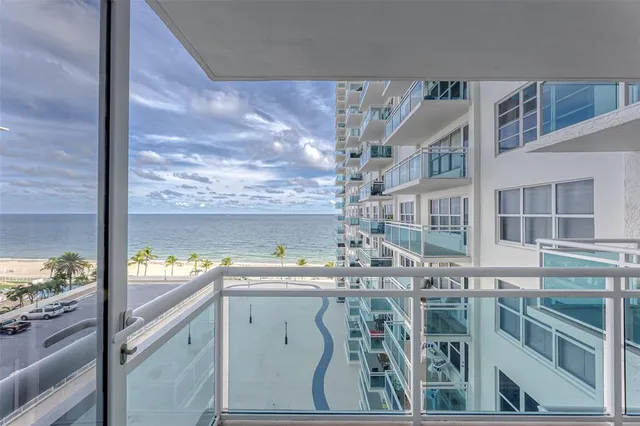 $999,999 | 3900 Galt Ocean Drive, Unit 712, Fort Lauderdale, FL 33308