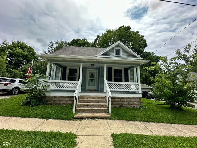 $1,200 | 408 West Walnut Street, Greencastle, IN 46135