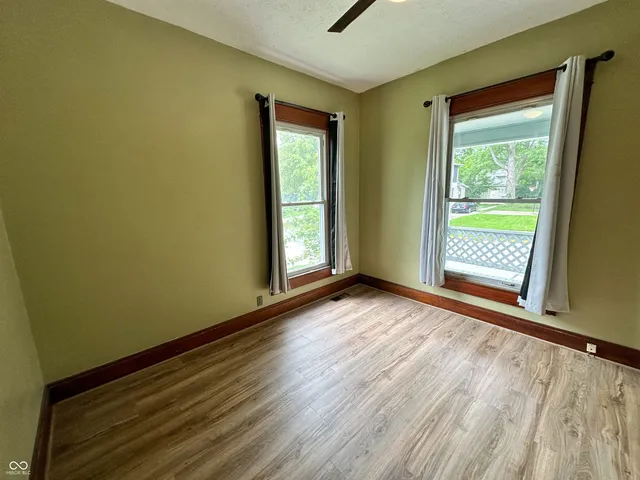 $1,200 | 408 West Walnut Street, Greencastle, IN 46135