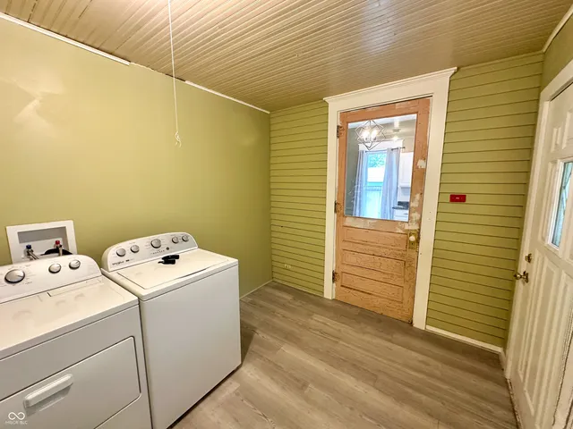 $1,200 | 408 West Walnut Street, Greencastle, IN 46135