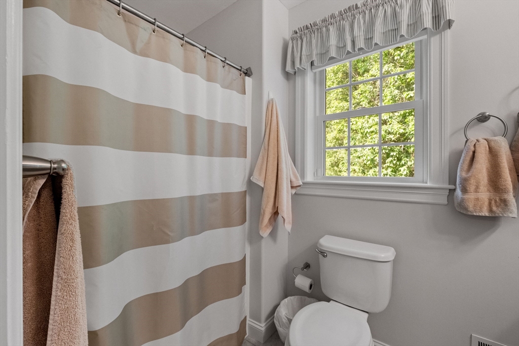 31 Shaker Hill Road, Unit 31 Hooksett, NH 03106 - Photo 20 of 42 Gallery Image 20