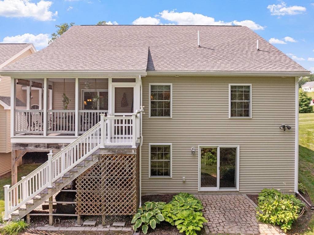 31 Shaker Hill Road, Unit 31 Hooksett, NH 03106 - Photo 34 of 42 Gallery Image 34