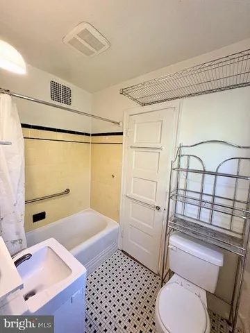 $2,500 | 4541 Fairfield Drive, Bethesda, MD 20814