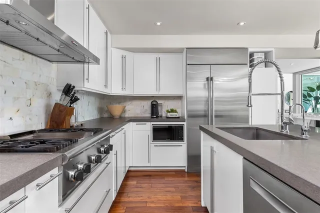 $4,750,000 | 2880 Northeast 24th Place, Fort Lauderdale, FL 33305