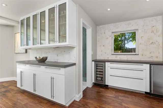 $4,750,000 | 2880 Northeast 24th Place, Fort Lauderdale, FL 33305