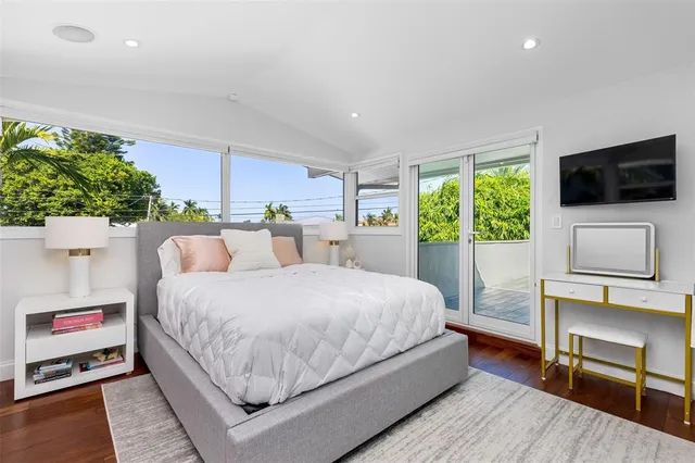 $4,750,000 | 2880 Northeast 24th Place, Fort Lauderdale, FL 33305