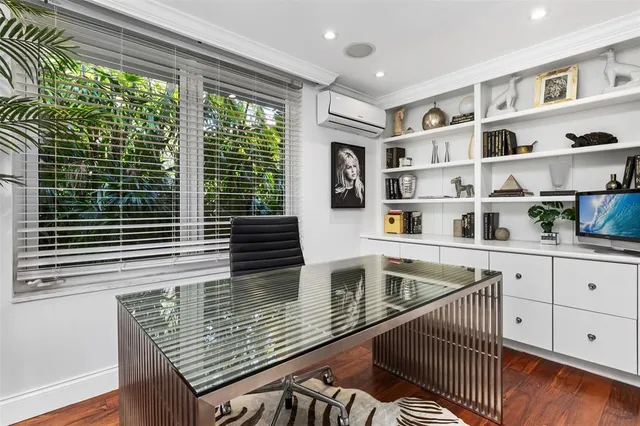 $4,750,000 | 2880 Northeast 24th Place, Fort Lauderdale, FL 33305