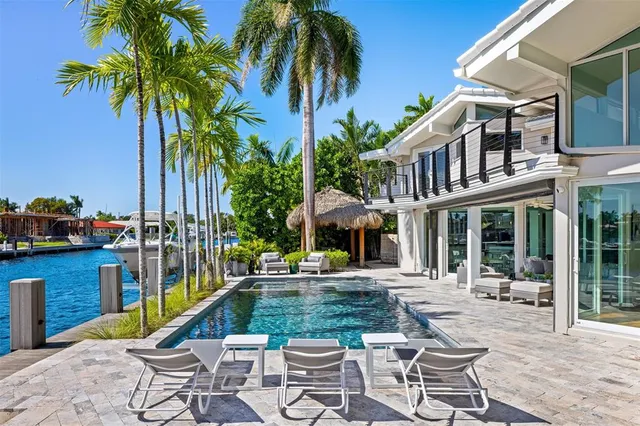 $4,750,000 | 2880 Northeast 24th Place, Fort Lauderdale, FL 33305
