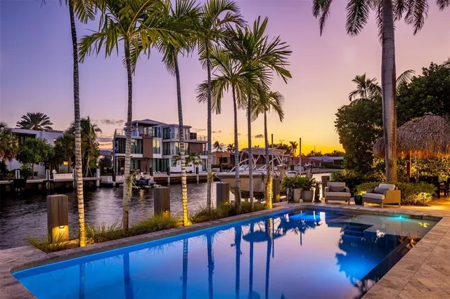 $4,750,000 | 2880 Northeast 24th Place, Fort Lauderdale, FL 33305