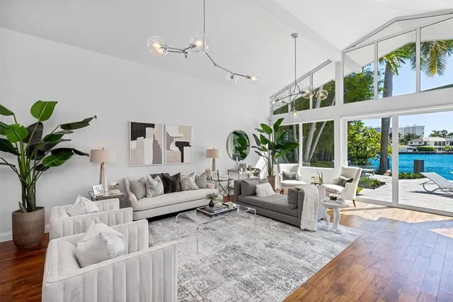 $4,750,000 | 2880 Northeast 24th Place, Fort Lauderdale, FL 33305