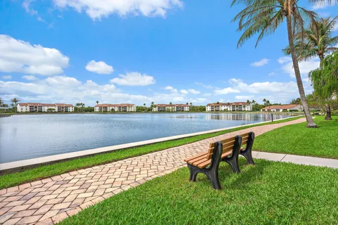 $315,000 | 4492 Northeast Ocean Boulevard, Unit F1, Jensen Beach, FL 34957