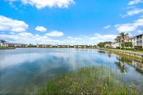 $315,000 | 4492 Northeast Ocean Boulevard, Unit F1, Jensen Beach, FL 34957