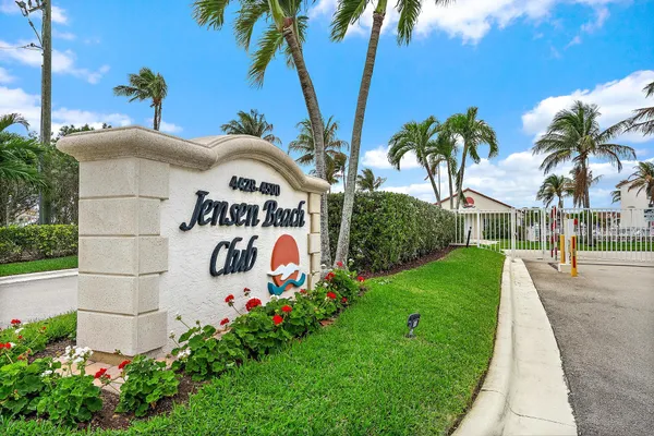 $315,000 | 4492 Northeast Ocean Boulevard, Unit F1, Jensen Beach, FL 34957