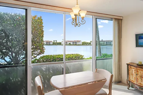 $315,000 | 4492 Northeast Ocean Boulevard, Unit F1, Jensen Beach, FL 34957