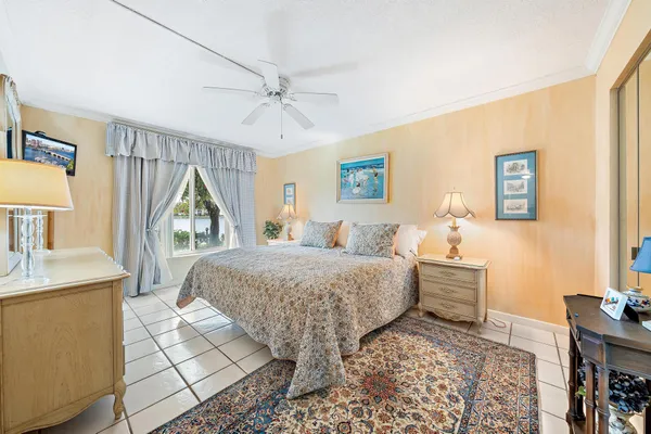 $315,000 | 4492 Northeast Ocean Boulevard, Unit F1, Jensen Beach, FL 34957