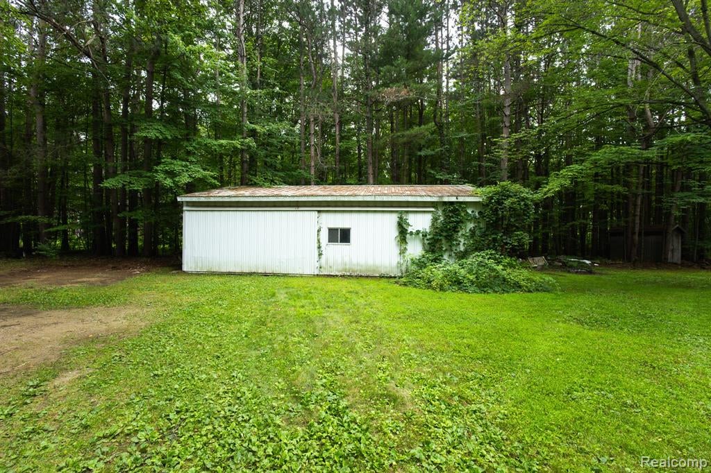 7800 Oak Road Millington, MI 48746 - Photo 8 of 32 Gallery Image 8