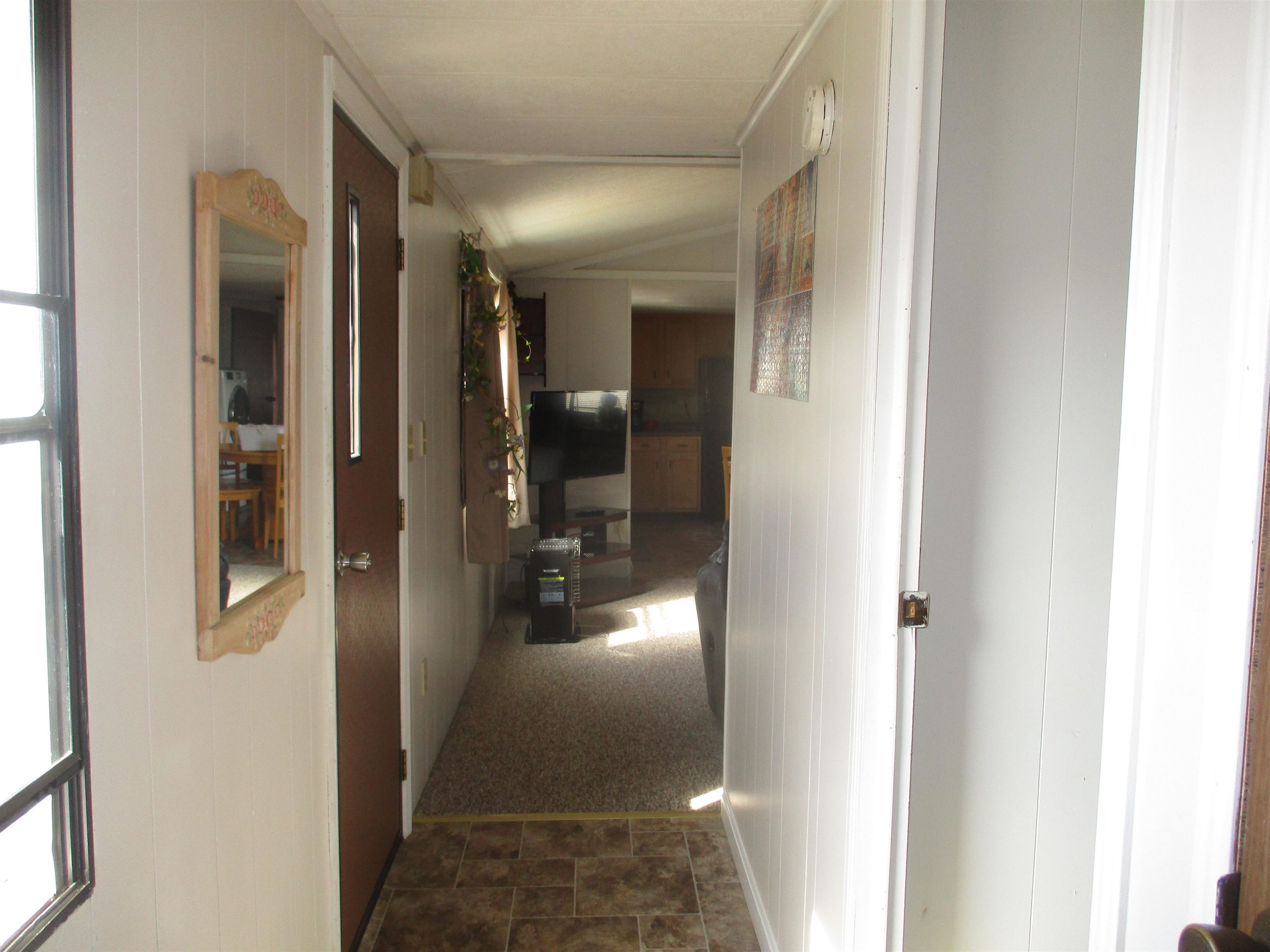 10 Mayhew Road Campton, NH 03223 - Photo 18 of 31 Gallery Image 18