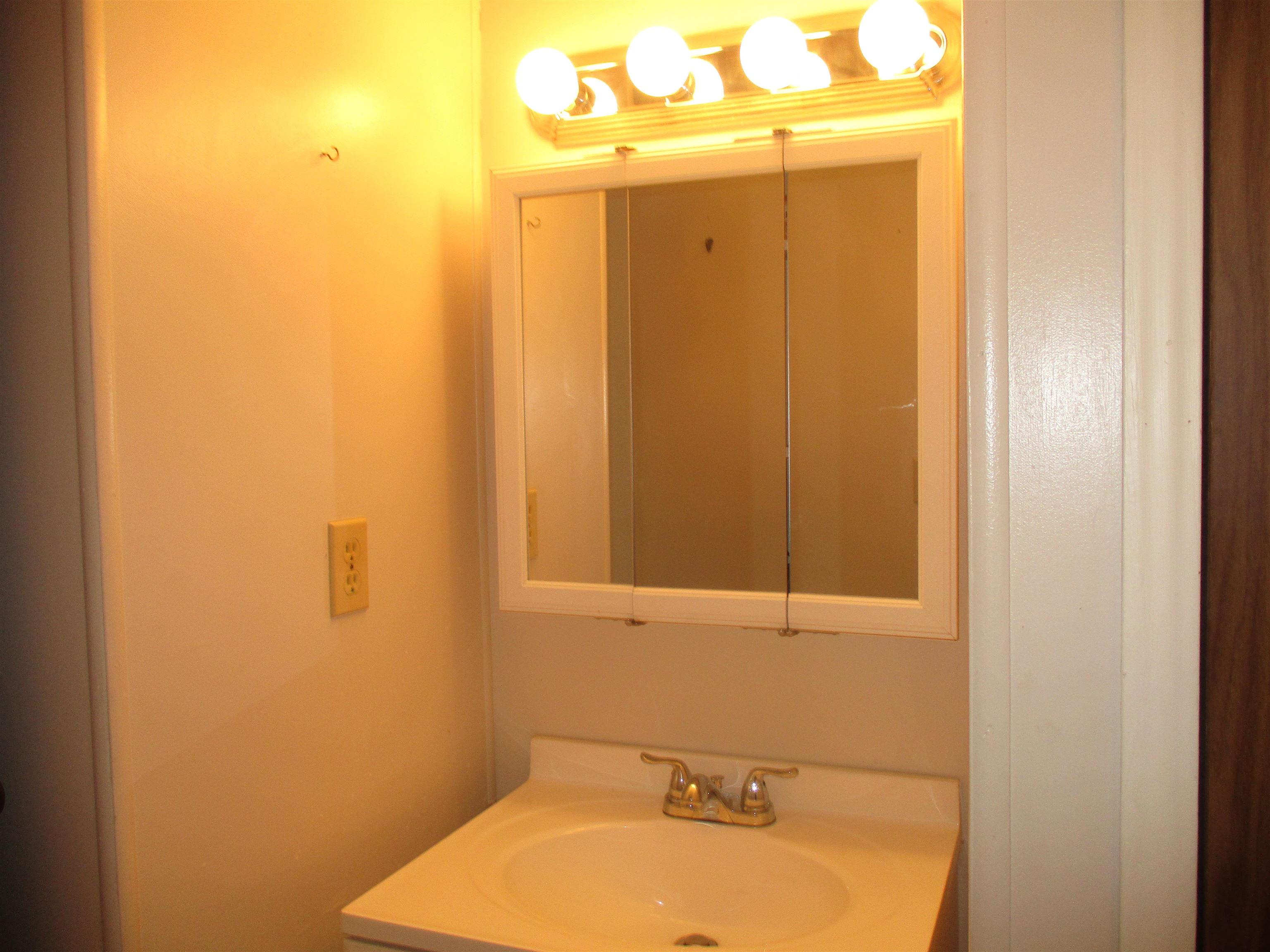 10 Mayhew Road Campton, NH 03223 - Photo 20 of 31 Gallery Image 20