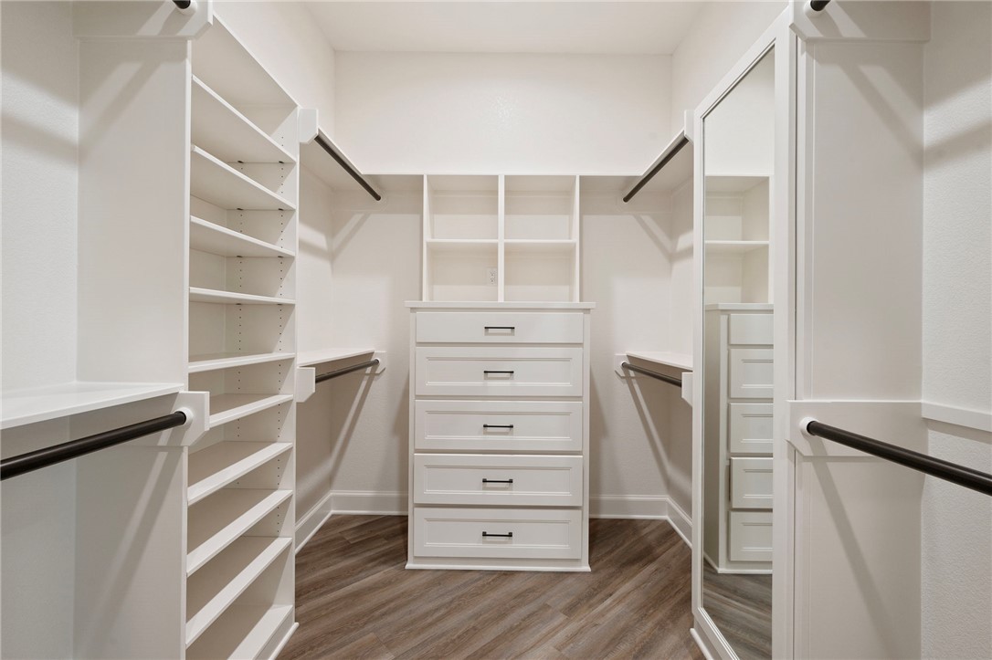 4602 Wesson Drive Bryan, TX 77808 - Photo 23 of 50 Primary bedroom closet #2
