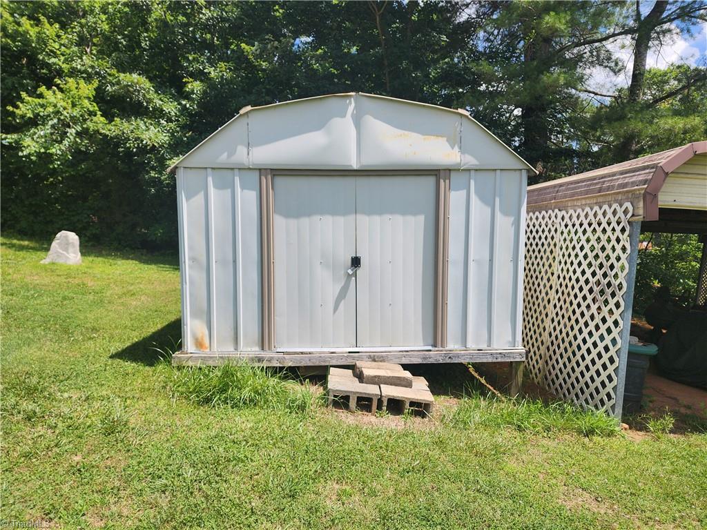 5249 Forbush Road East Bend, NC 27018 - Photo 14 of 15