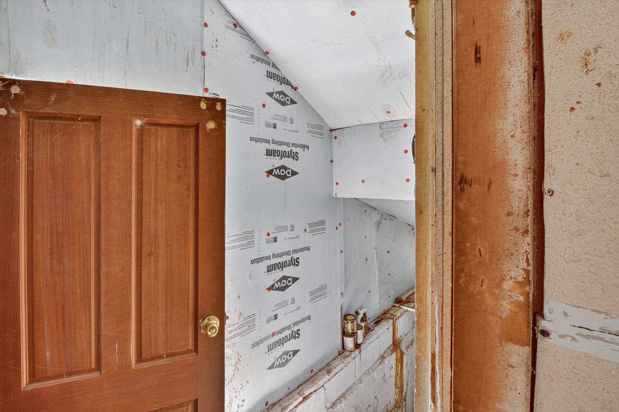 1035 Fairview Avenue Alma, MI 48801 - Photo 25 of 35 1947579-5c962598-f832-4301-8544-42d16fac0493.JPG